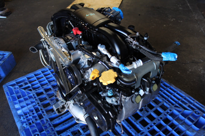 10-12 Subaru Outback Legacy Engine - EJ25 AVLS Plastic Intake (Front Bracket)