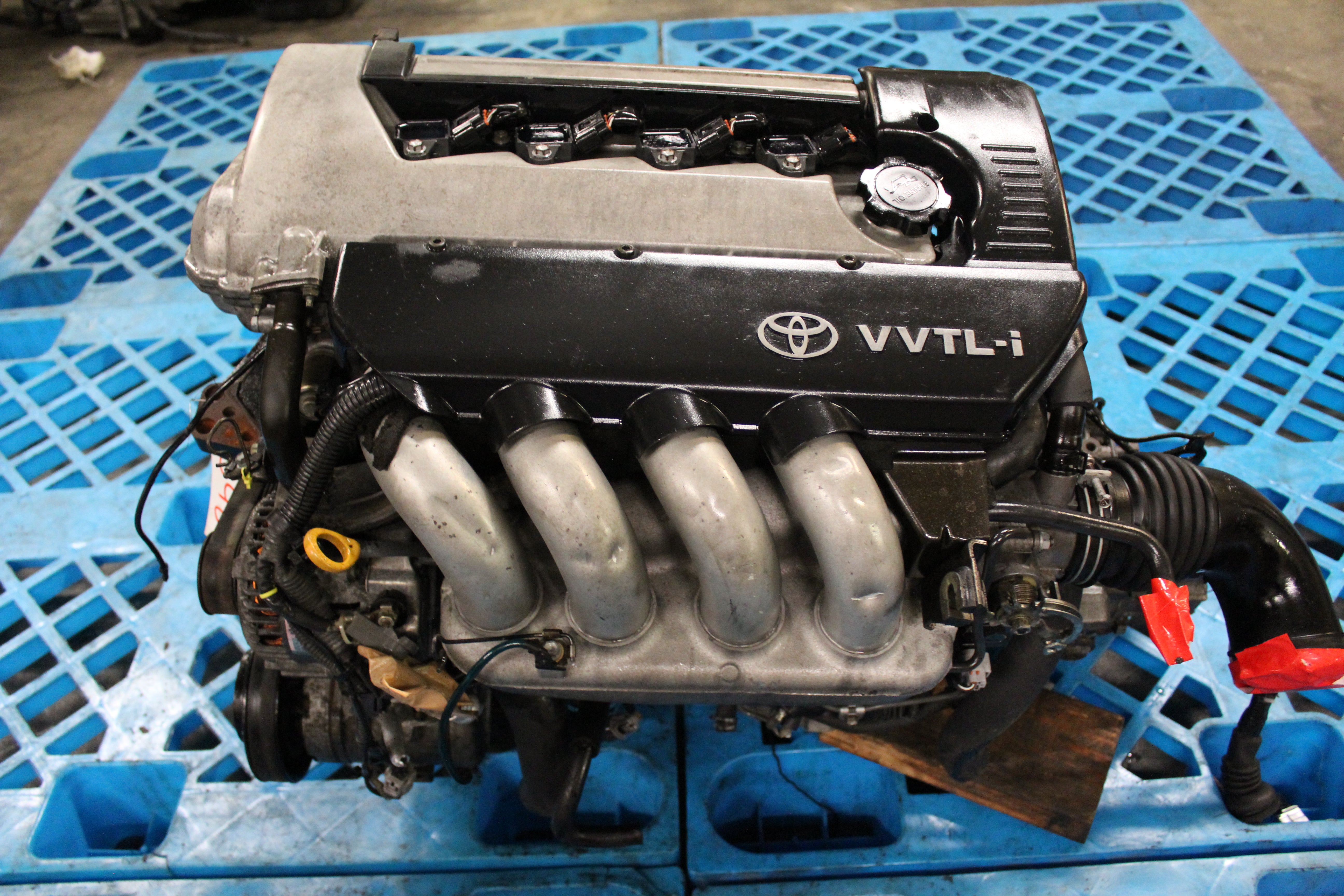 00-05 Toyota Celica GTS-S Engine - 2ZZ