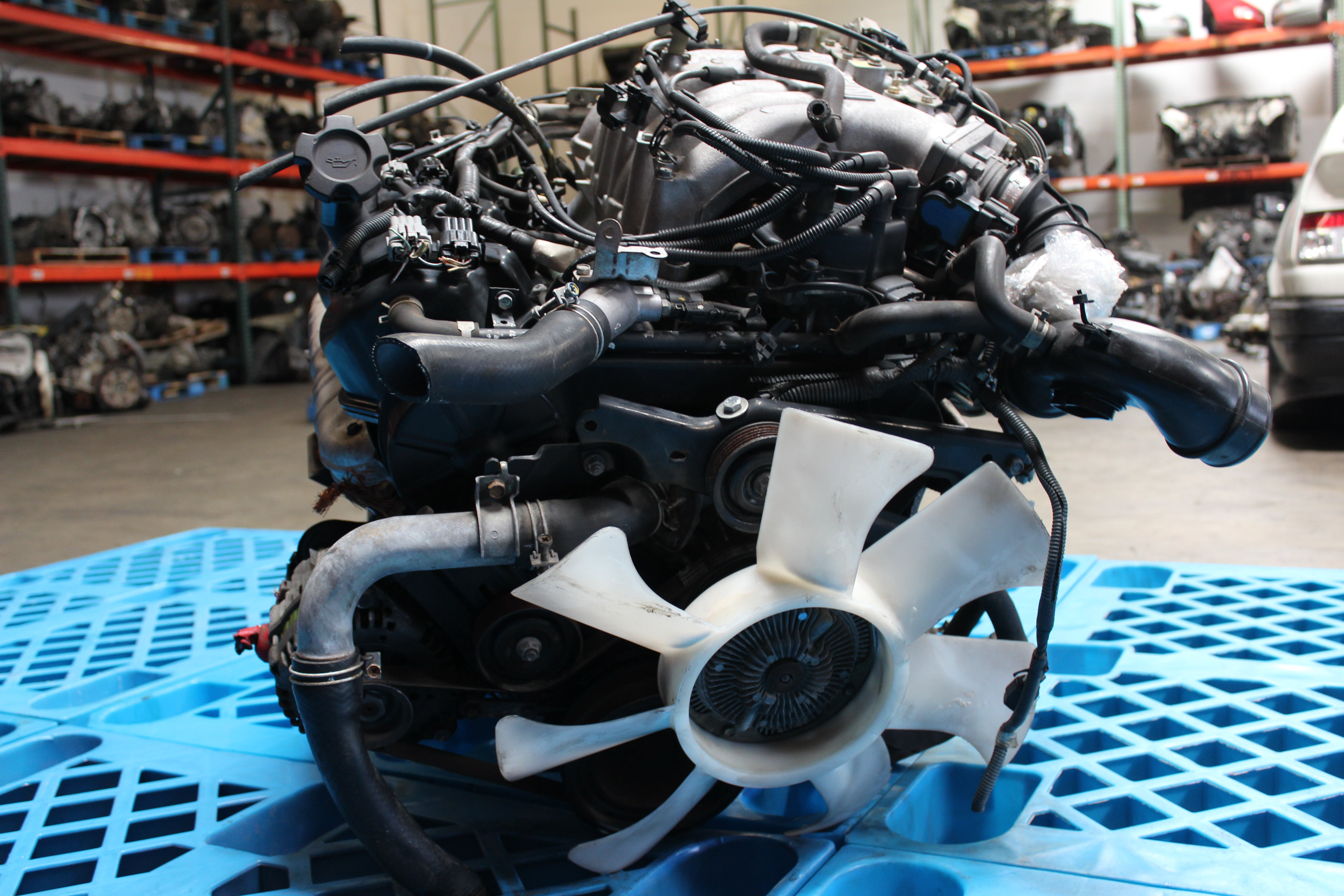 00-04 Nissan Xterra Engine - VG33DE