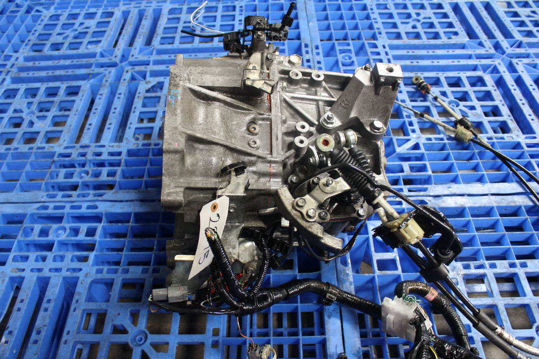06-12 Mazda CX-7 L3 6-Speed Manual Trans.