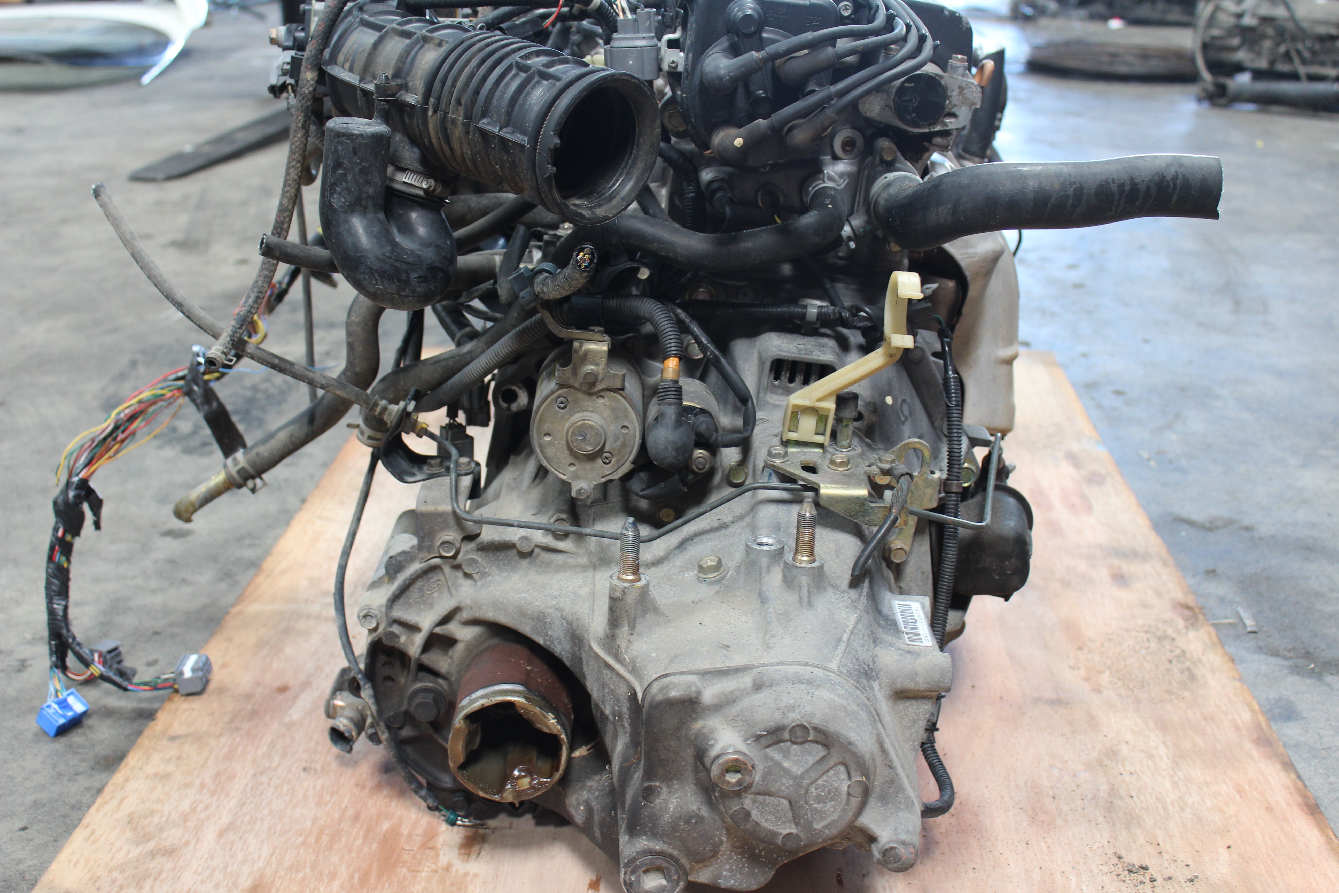 1996-2001 Acura Integra Engine & Auto. Trans. - B18B