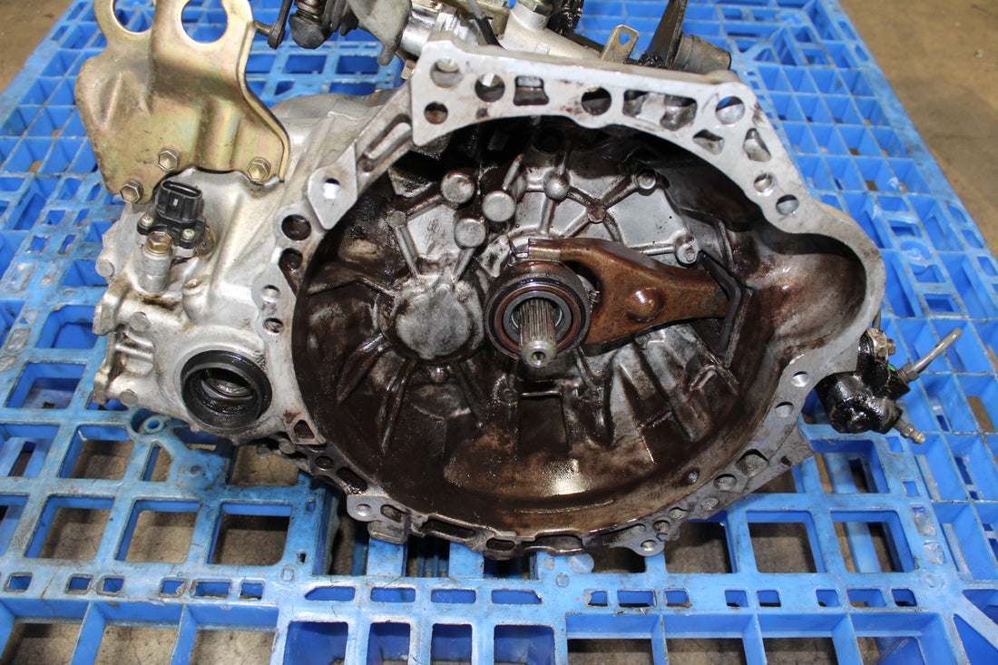 Toyota (00-08 COROLLA / 03-08 MATRIX & VIBE) 1ZZ 5-Speed Manual Trans.